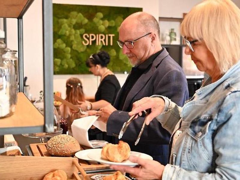 F06D943C43D67953F2D6DB914AD02152