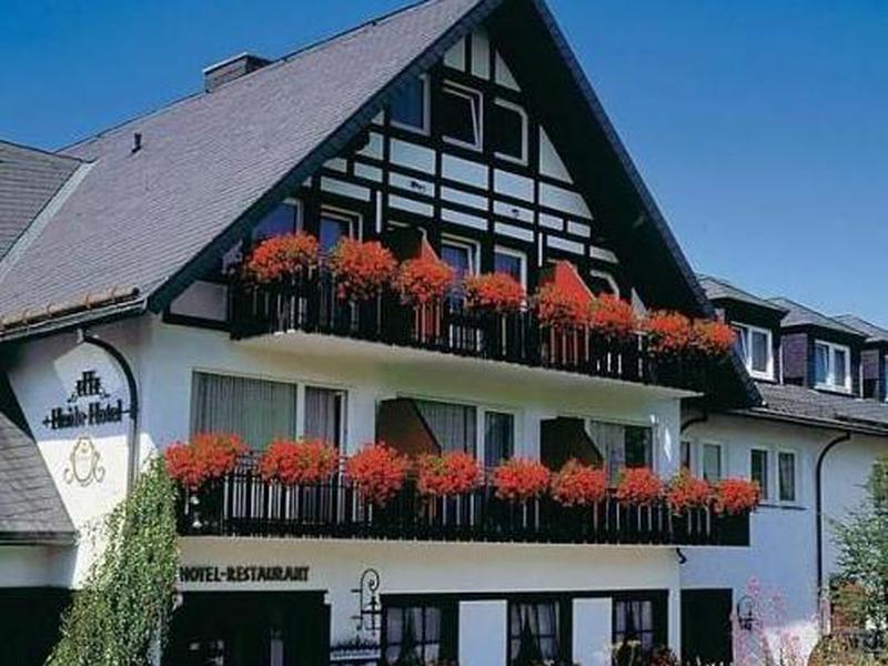 4D13353AAB9CE45F8F4BD49A07D7EABC