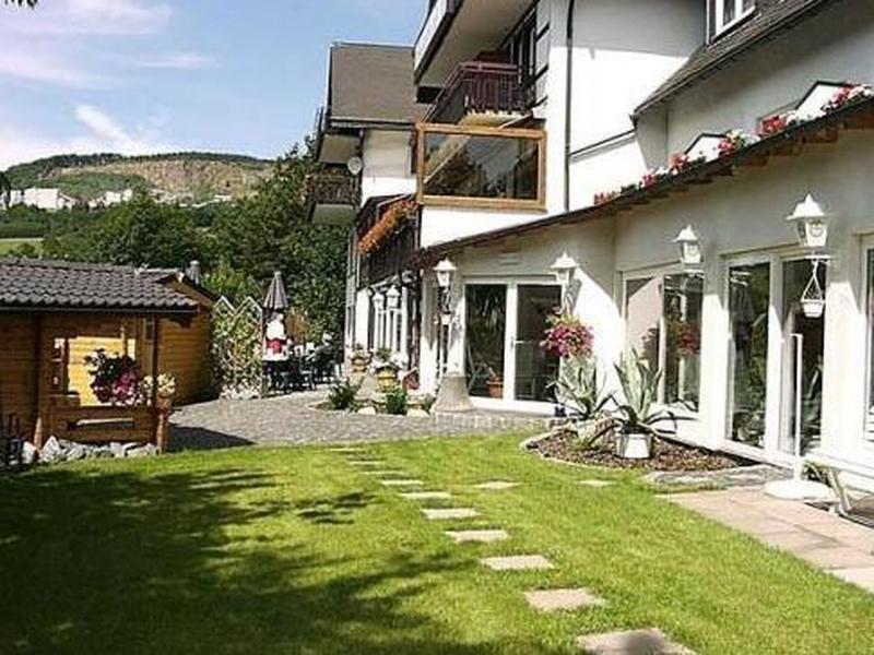 0F9120B68297C830C1775703E343BC12