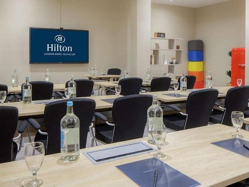 3183AAB97721D7CAFB64B97D8ED3151B