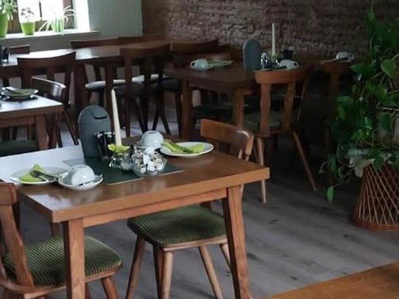 D089FF365B98F7B84C299EE73C932043