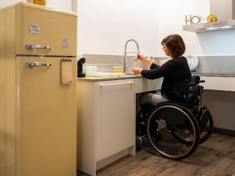 4EA1B815277E10D33D104E5CF06DB18E