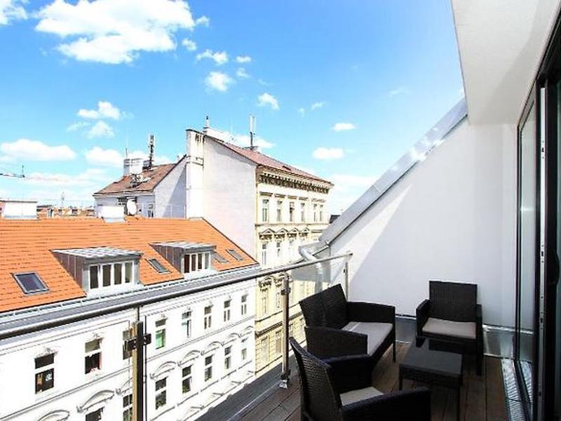 AE1C27B10E547F7ECA70FA1574B0EBF2