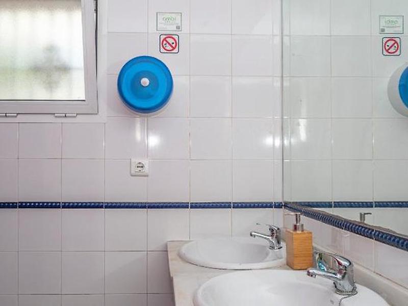 01062A1940C37D75402E6715E469470A