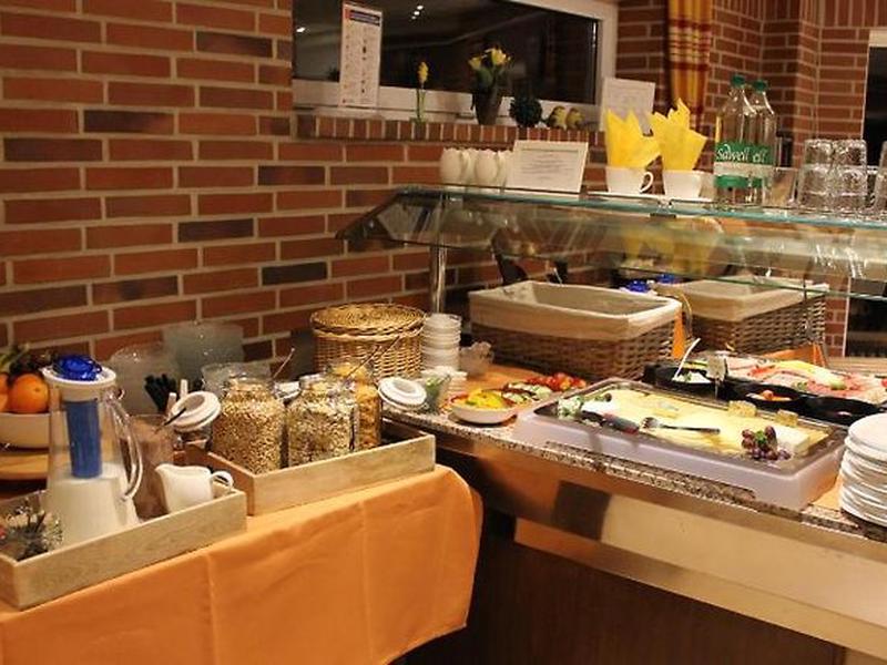 73344A471328FEAB640D8F3E7D8DE9BA