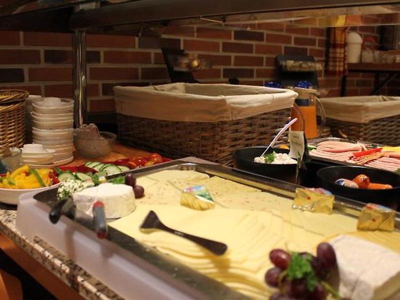 41F8DC7CC9EB20583371F39B97FAB1C6