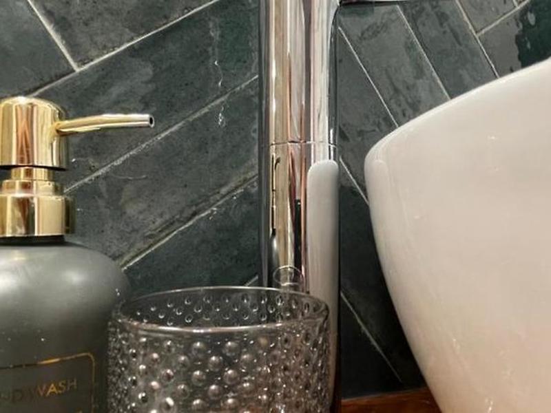 51AB5CF9D3195E294BC3EF4413C2360F