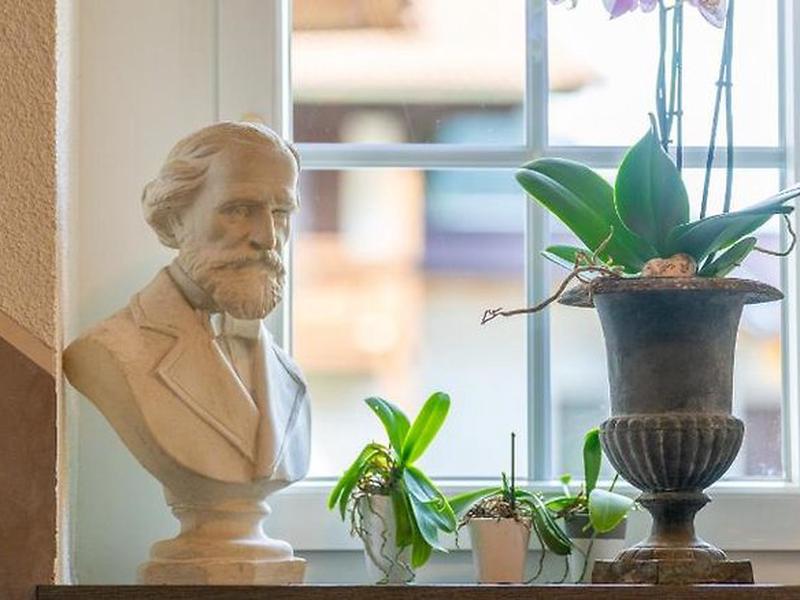 49E0B733B321B7F61A83A089E1D99C65