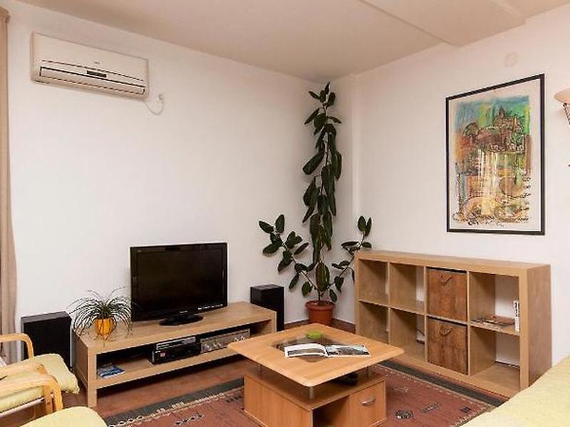 FFCDA02E992866ED954C68C402435926