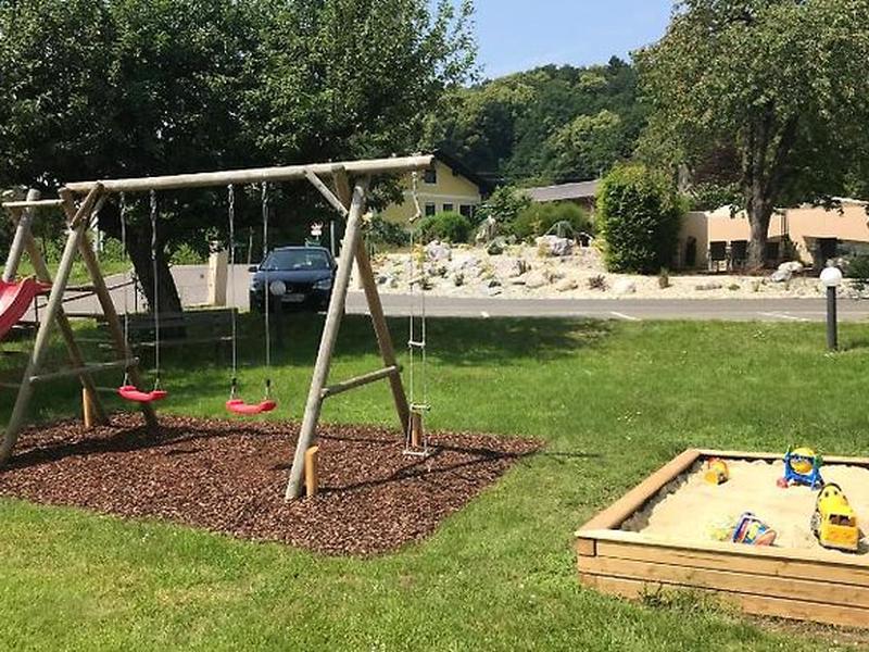 375B24BBCB83E571481DA403DFEB91EF