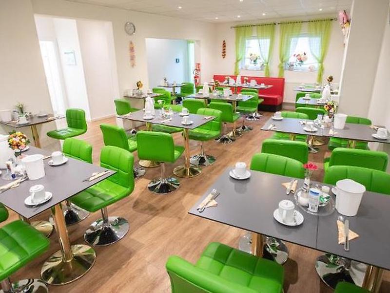 7E5AE92E590E595C089C55C35ADAAF70