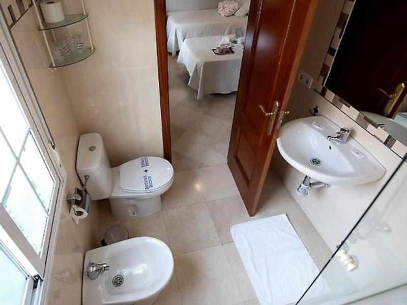 C9E745A593E96520698EF08CBBB0C81B