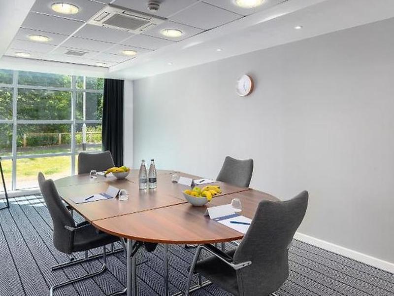 8FC2B577CEC730D8AEA6C293FC4A2065