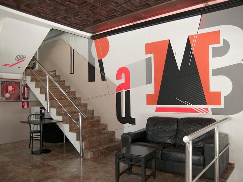 2AFF1A752752058AFC4F9760A98B79A2