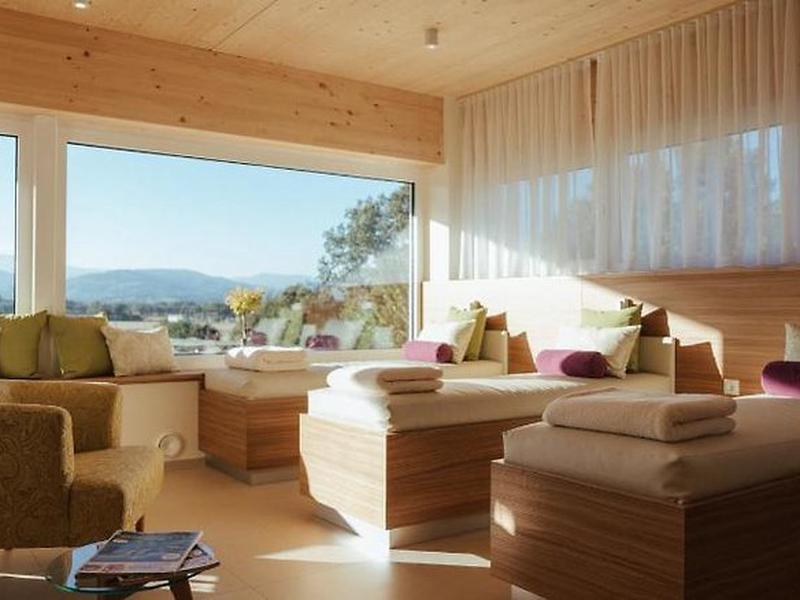 2DED9D0EBAD2CA700858746DA5E927DB