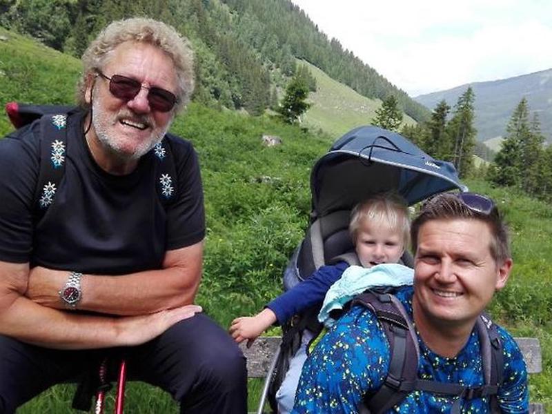 DB15FA3BD7CC03671AC8DB08E0289C70