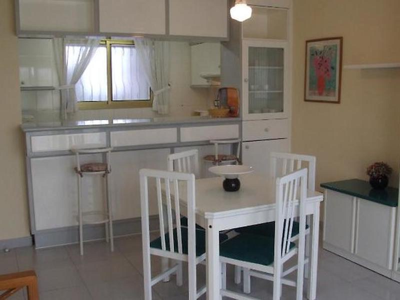 5D61CA254F64239892DA41E45946EE68