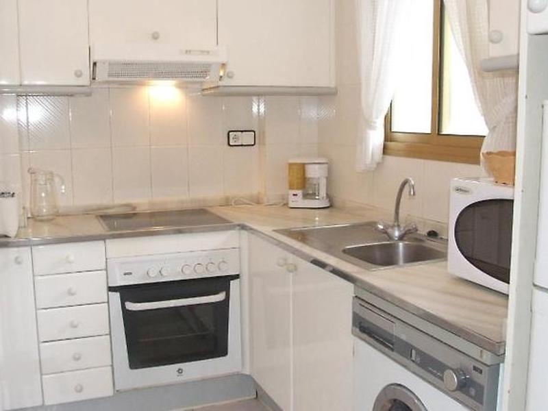 5EB5C8A056635FFA3D8A891F12AB7B4E