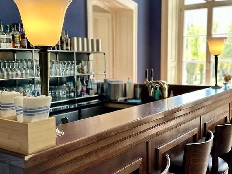 B48F4929EC332FA22F35604A83B9484C