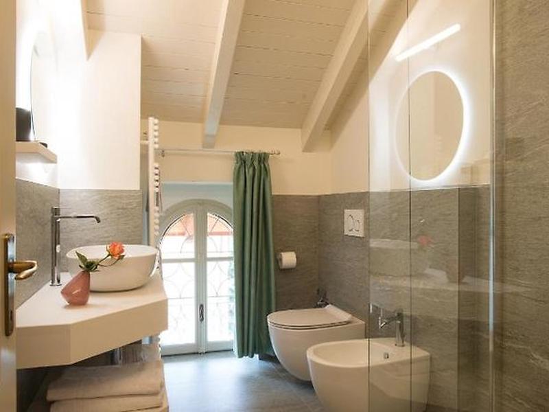 47270B760415A21A42A5B1BF1FF649A5