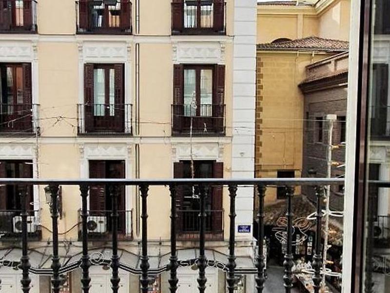 BF8DB3D05ED22860C65F801E3AAD903D