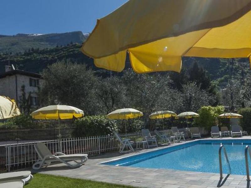 2D37E5FD05942E5CFA3AC76F912EBF10