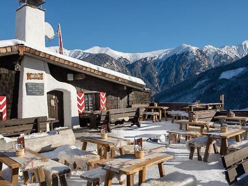 E8DF98FAB25B48FDA591A8F5A96A2347