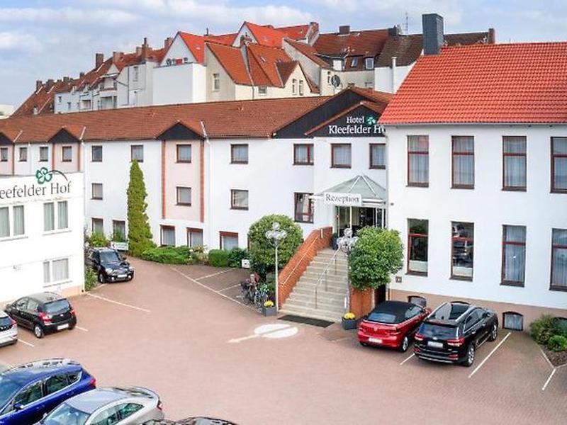 E73A4D0E5381342A0E1FA5E8575C5A8F