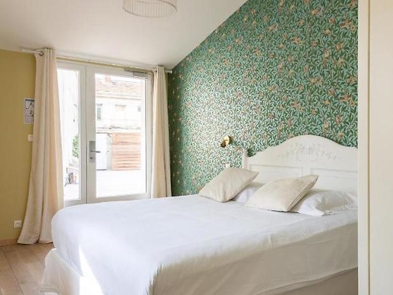 436EBAAE6B14610C5885BDD8CF772DF2