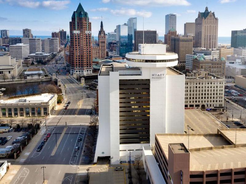 C5F6D2A6BEE144A90B1F0312A8DD05DA