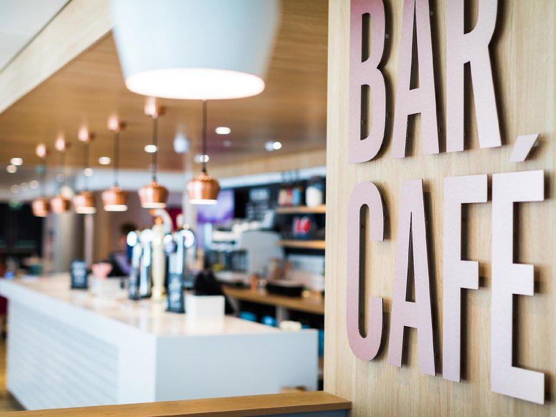 F5921FD501D869D9C0B349F8E514039A