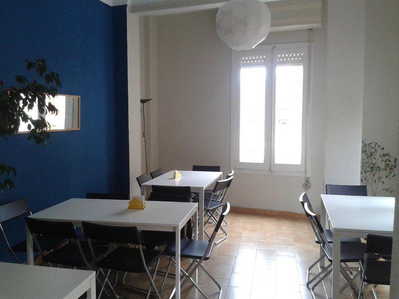 0F56CD61A06E2B37D0F2E9C56F183616