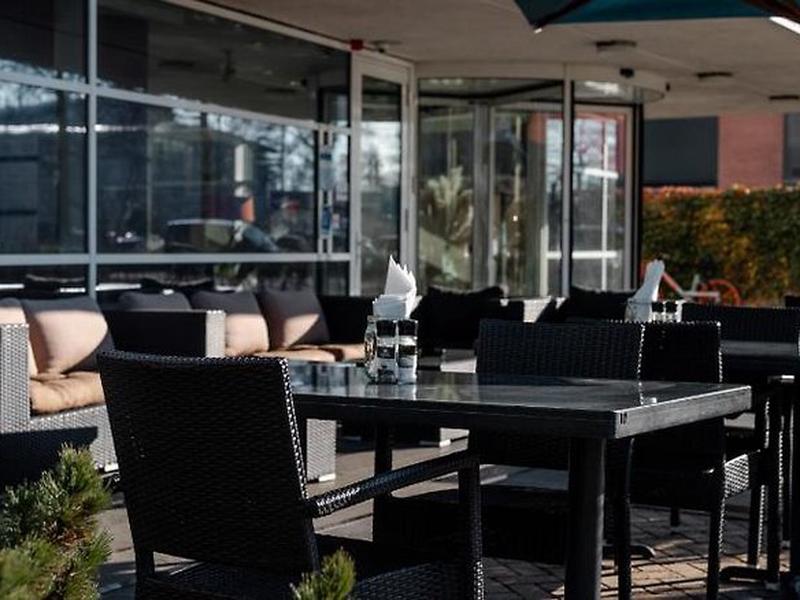 2410C4E86E19431FE68FCF136C87C7EE