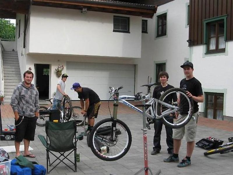 D19CCA156AEC91E7DD3EDC224FF53F90