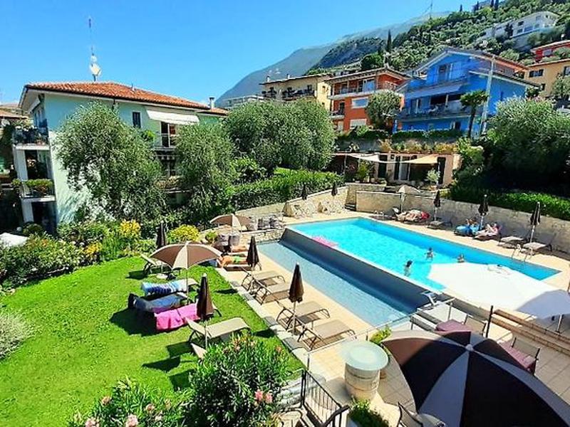 D5CBD6E445D4ABF911CA7C9F7260A258