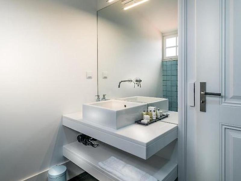 C4CA2E0C7132520995D68FB115B592B9