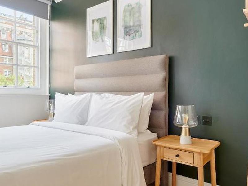 766161A8775C5CF69C7950CD9EB6733B