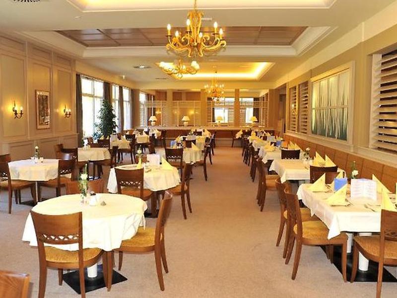 22ED55F48EE56B3767F985058A99A284