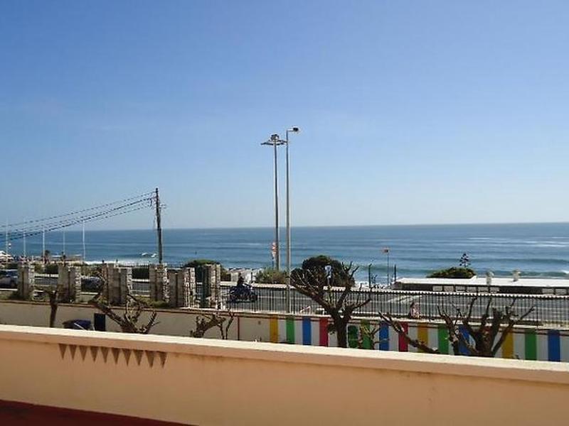 A6ACDD2AC321F2C118F109D5DD7E3A65