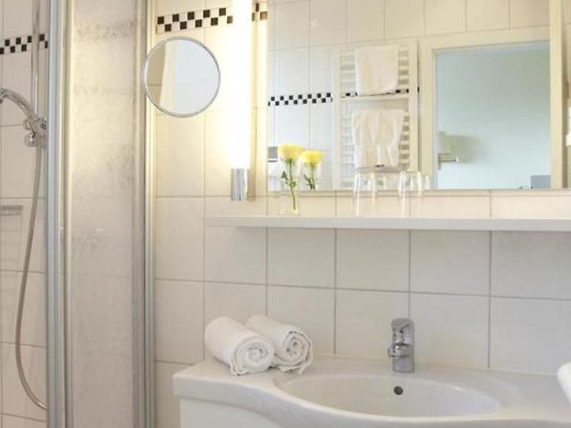 EDD73D24705DB6B859DC8E6416A84C68