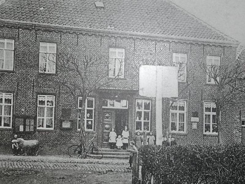 6A34AB6FAB1F77F61BC309F7BACD673D