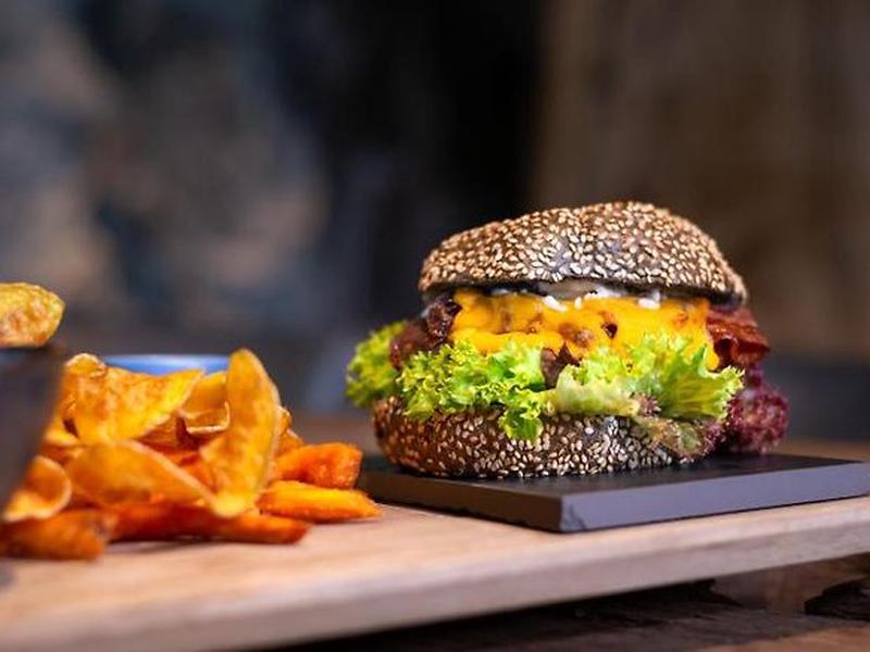 4E99AE7471D2A2EF9EC062A1EF27324D