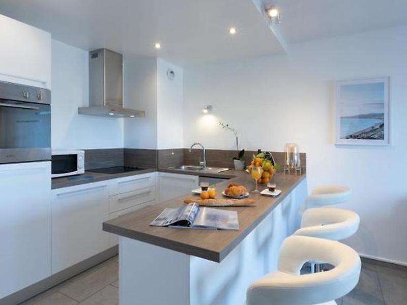 3B37C7FDAF142B1934B38282D95FB3BD