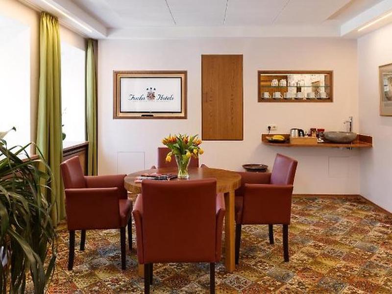 F79F85A3E29B85DBE7BF5BBB6209CB47