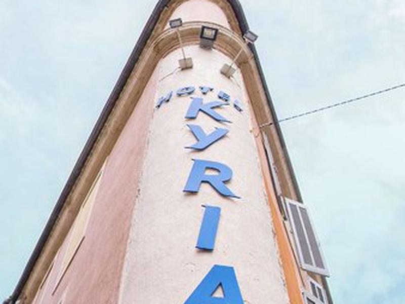 5D8A252E81FA8886AB5462873D15D53E