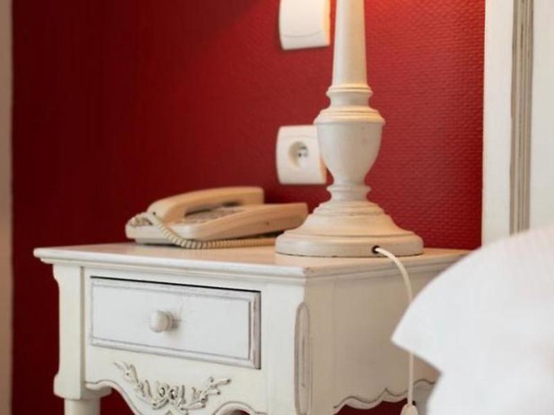 D4EFE8C835AAD1C2ED9CADB7A556D4C5