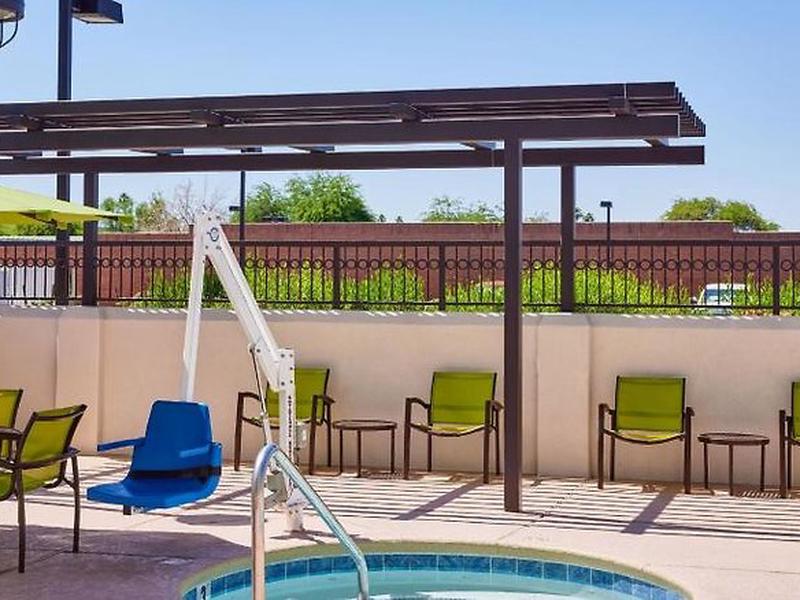 E39579DBE256A5D721B4F61625E35396