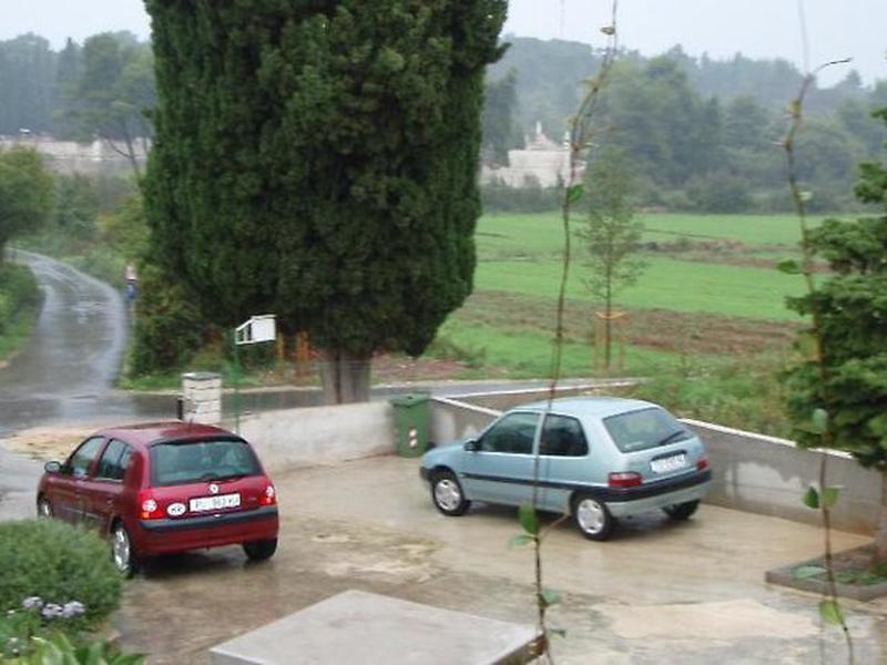 8FDA5A608379D2902469C42C20CBB420