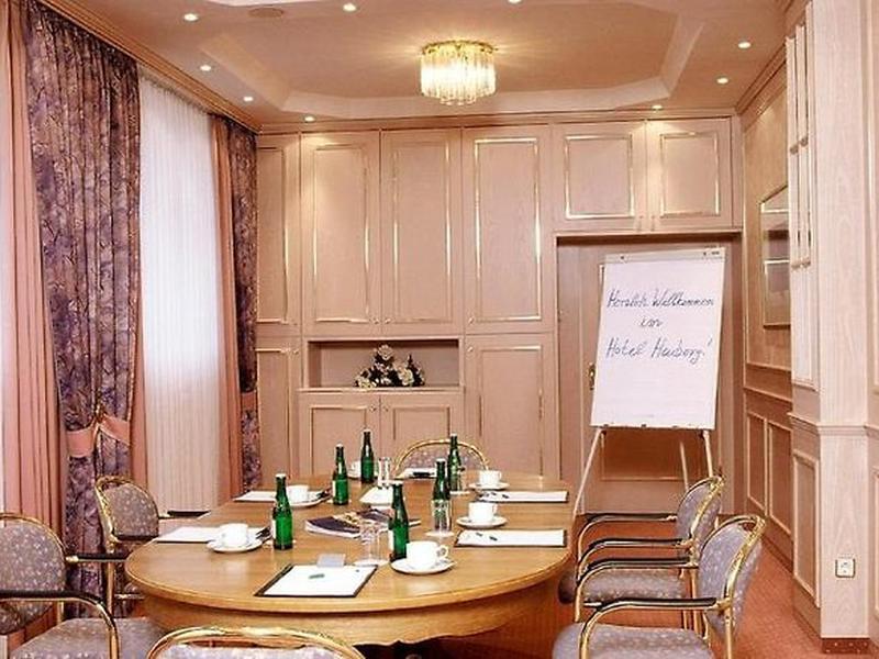 16D17D997A1C81F1970FC9AF6D68ED89