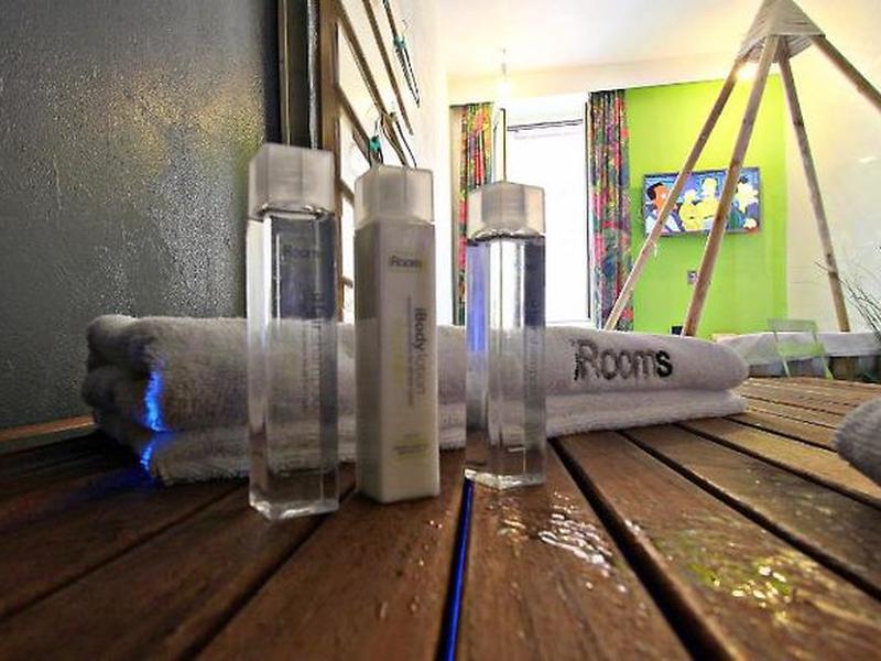 9226E1AFD23539347AA014E95D9A9642